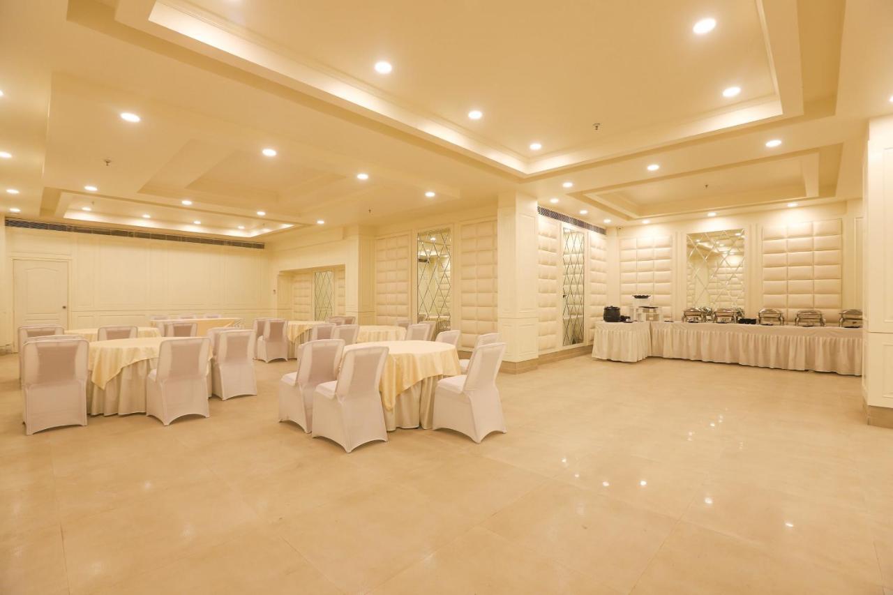 Hotel Cygnett Lite Grand, Dźajpur Zewnętrze zdjęcie