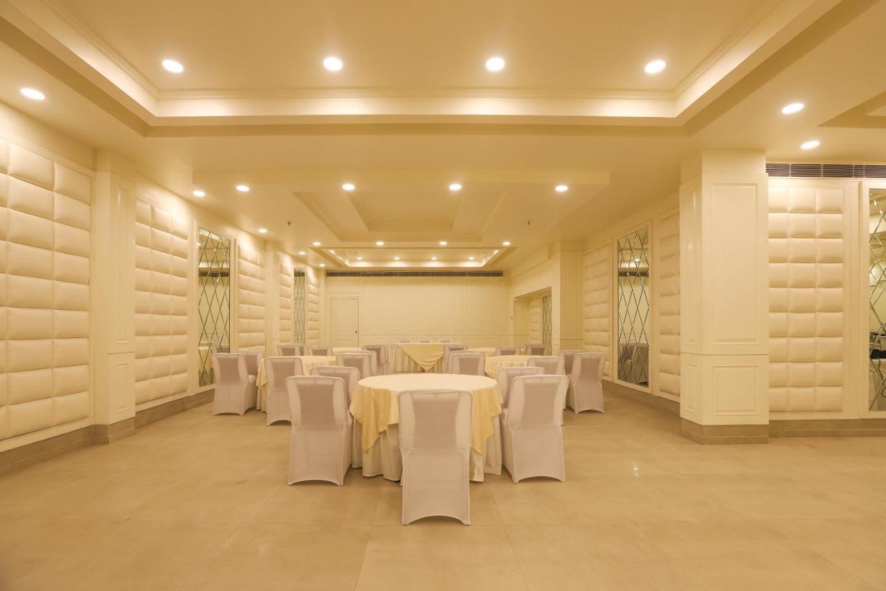 Hotel Cygnett Lite Grand, Dźajpur Zewnętrze zdjęcie